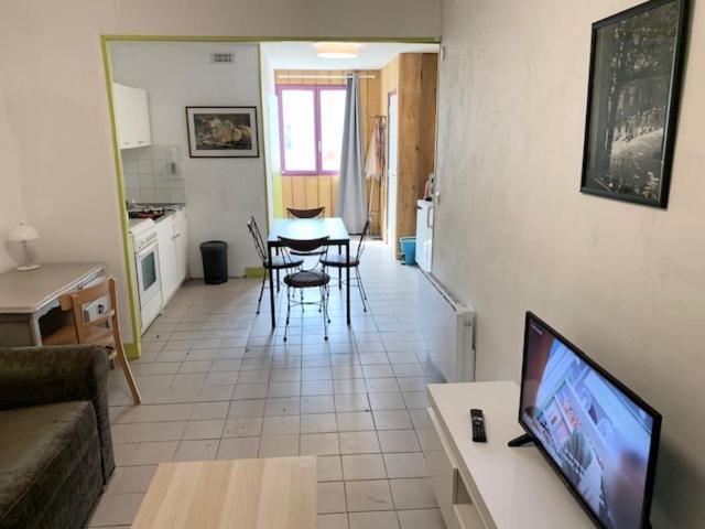 Le Depot Studio Du Petit Port Champvert Eksteriør billede